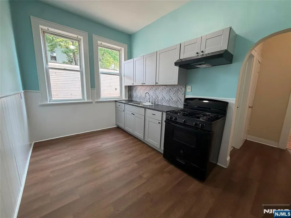 143-149 Prospect 3 Irvington, NJ 07111