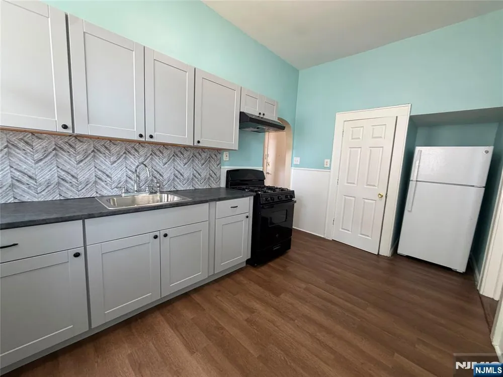 143-149 Prospect 3 Irvington, NJ 07111