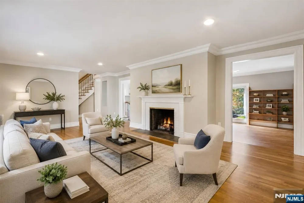 5 Winding Way Saddle River, NJ 07458
