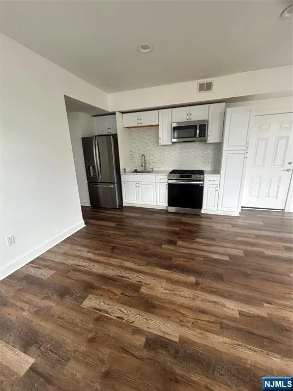 799 Kearny Avenue 2 Kearny, NJ 07032