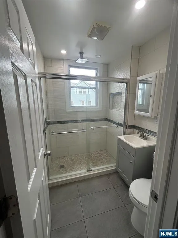 799 Kearny Avenue 2 Kearny, NJ 07032