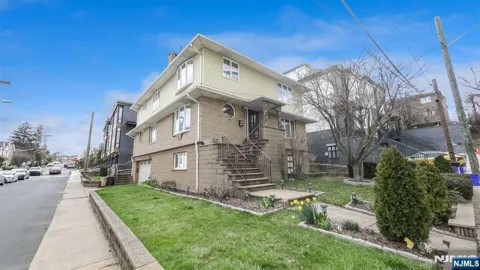 460 Jane Street 1