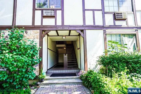 1418 Faulkner Court