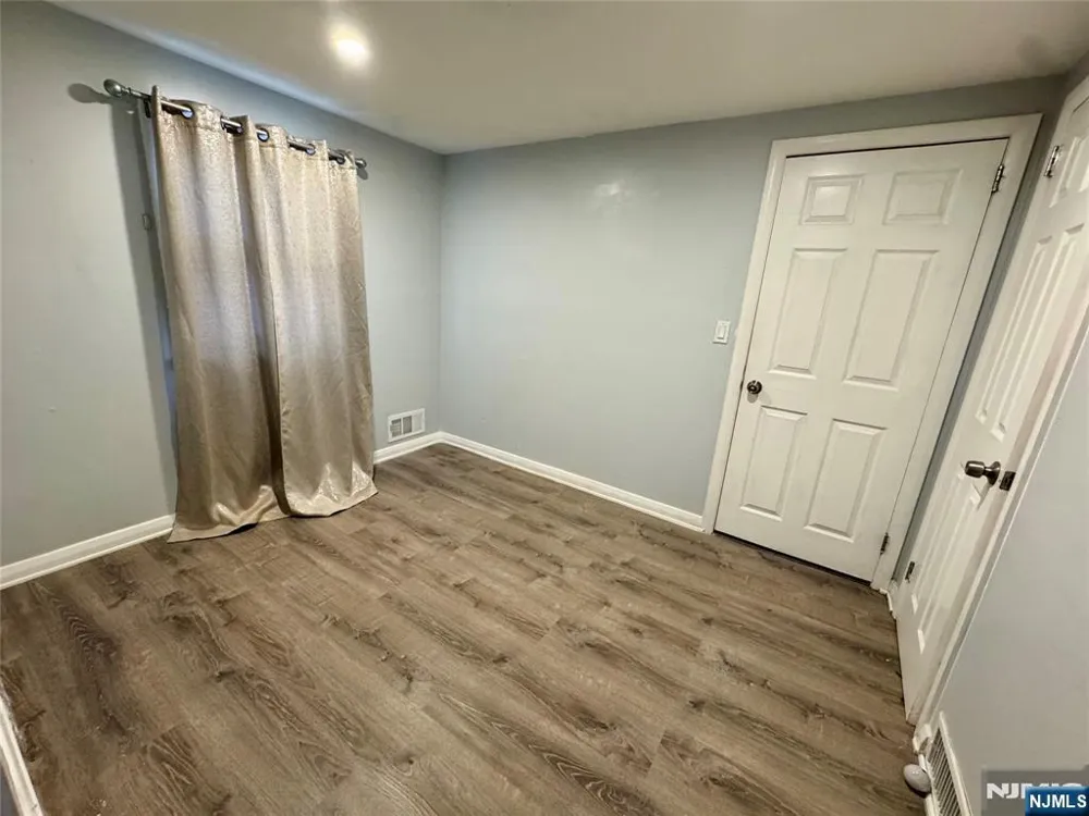347 29th Street Paterson, NJ 07514