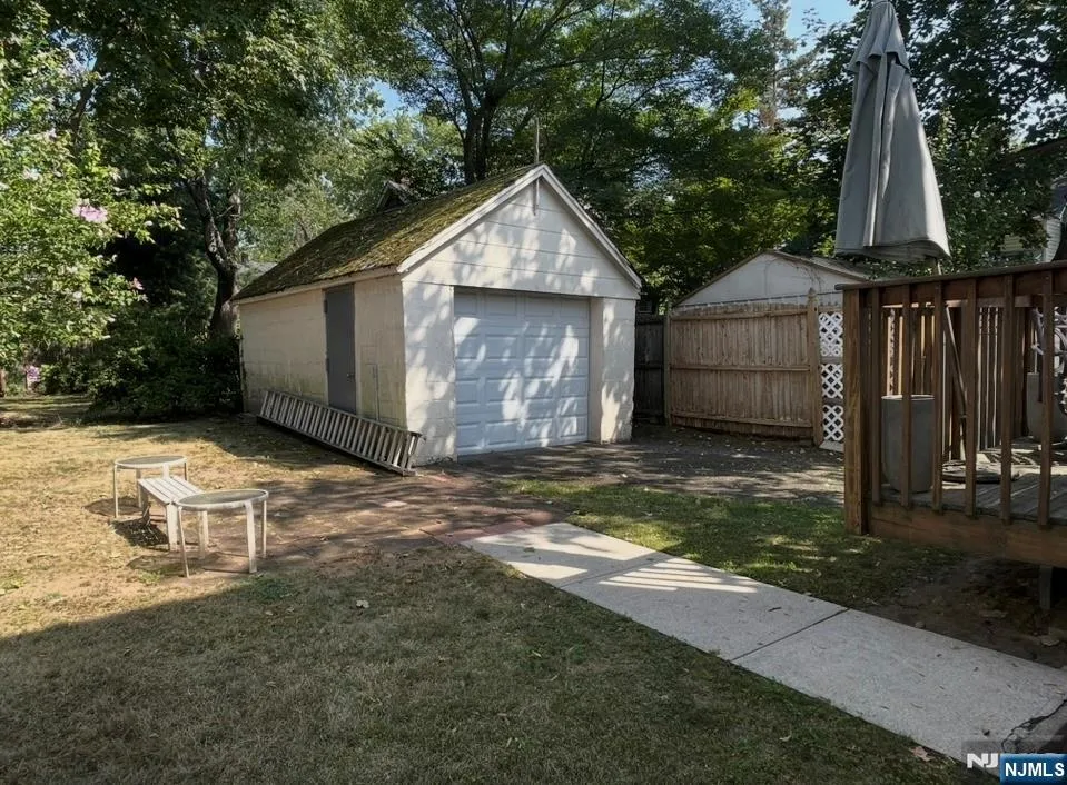 440 Tenafly Road Tenafly, NJ 07670