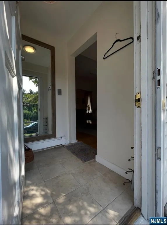 440 Tenafly Road Tenafly, NJ 07670