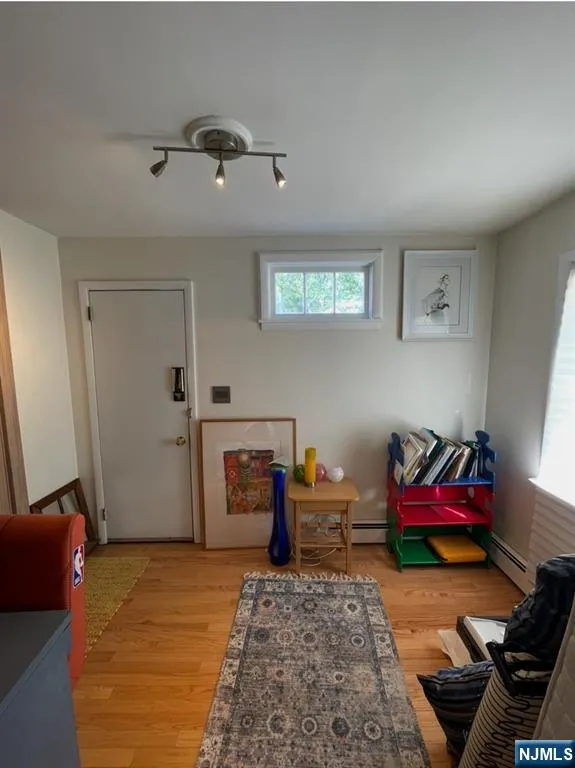 440 Tenafly Road Tenafly, NJ 07670