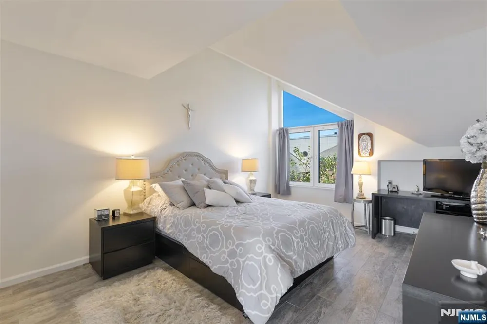 600 Harbor Boulevard 1146 Weehawken, NJ 07086