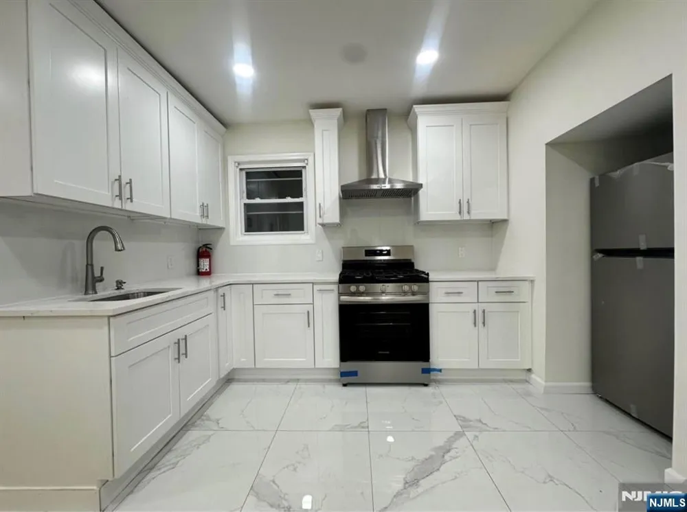 7 Circle Avenue 2 Paterson, NJ 07522