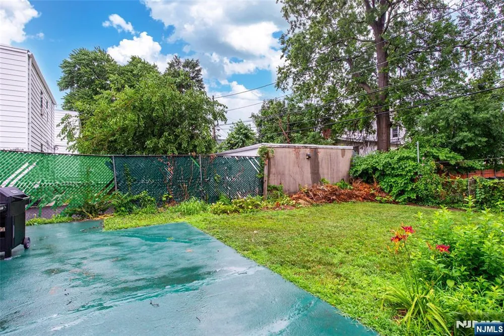 56 McKay Avenue East Orange, NJ 07018