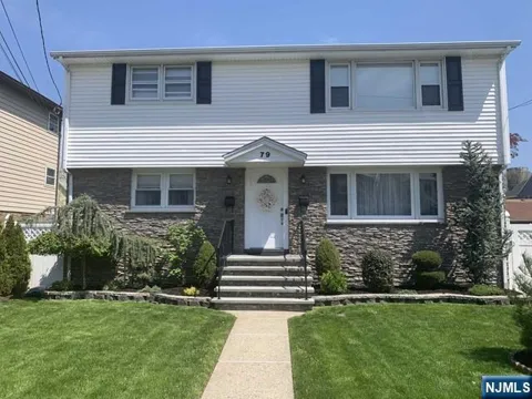 79 Tuttle Street 2