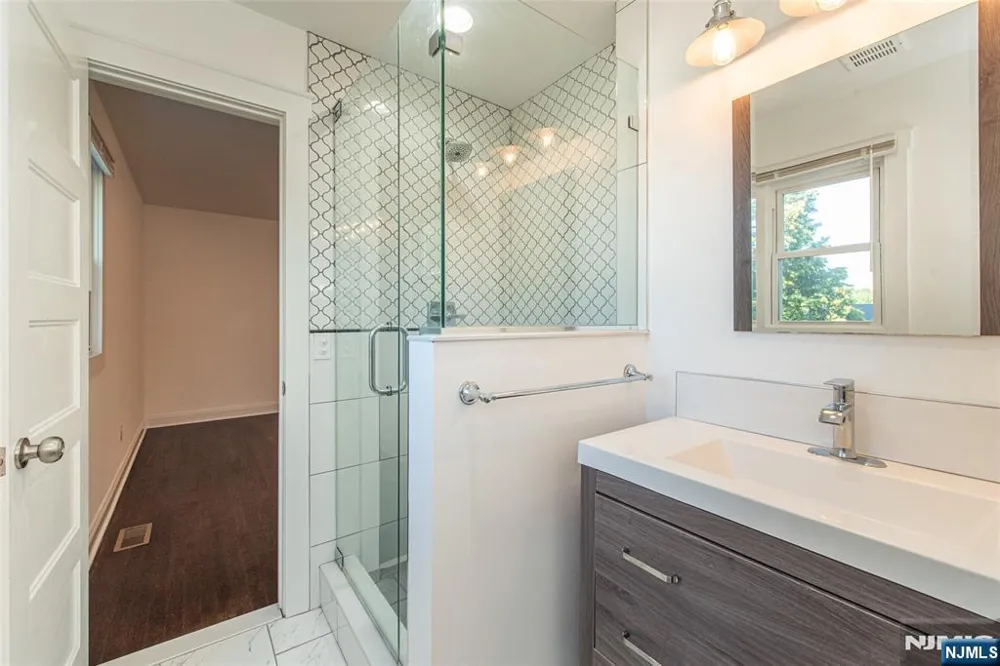 39-41 Park 1 Caldwell, NJ 07006
