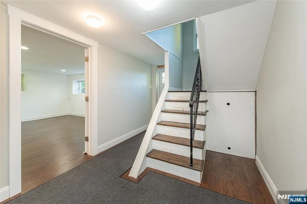 39-41 Park 1 Caldwell, NJ 07006