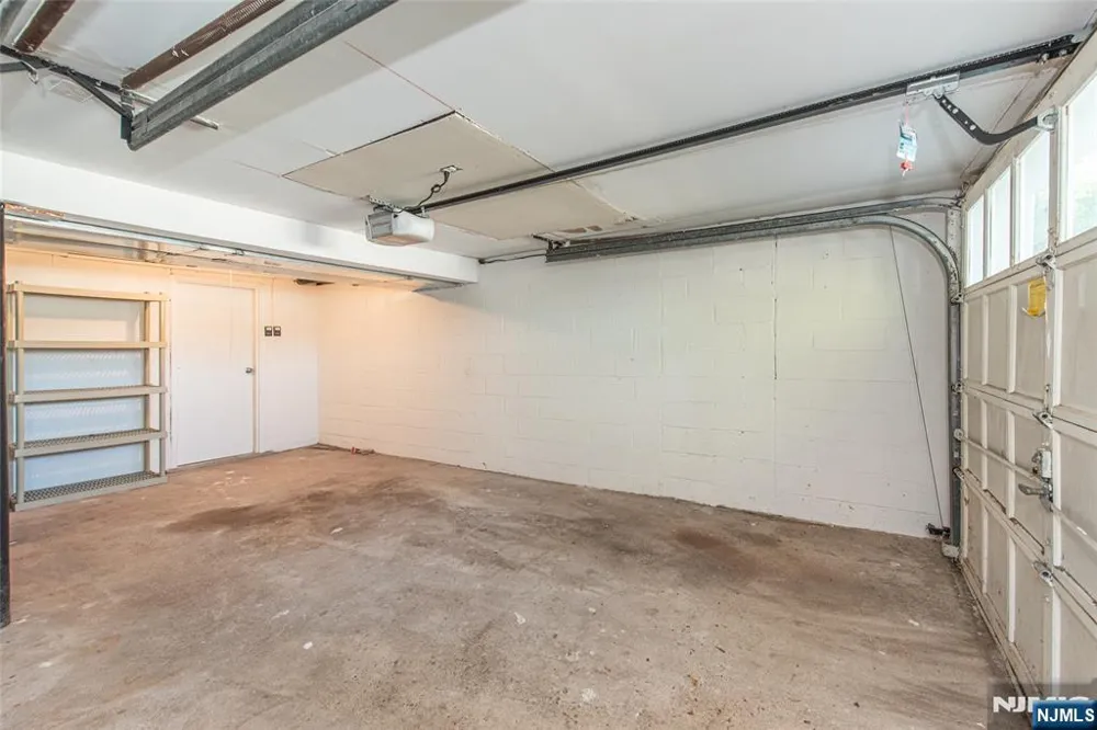 39-41 Park 1 Caldwell, NJ 07006