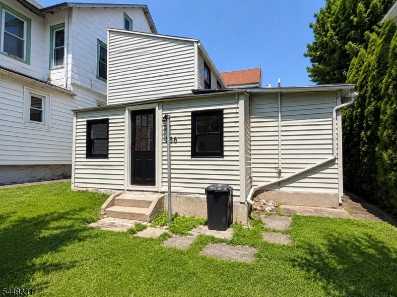 286 Chambers St Phillipsburg Town, NJ 08865