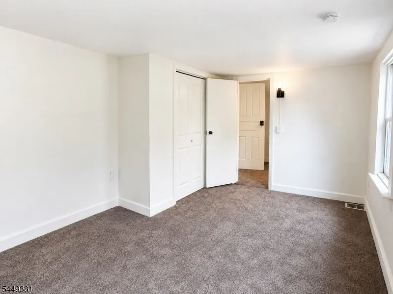 286 Chambers St Phillipsburg Town, NJ 08865