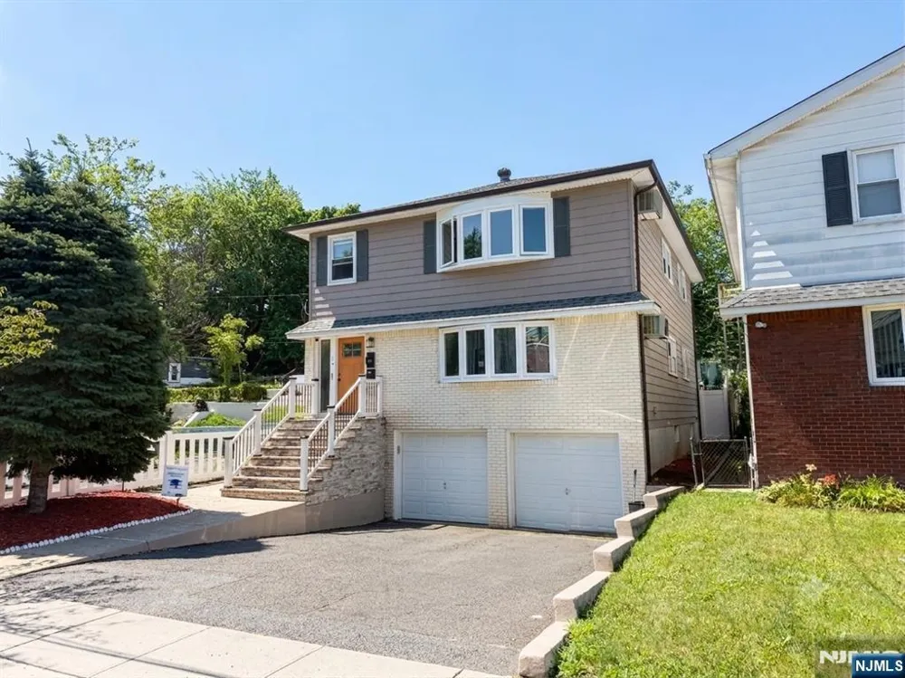 15 Wallace Street Belleville, NJ 07109