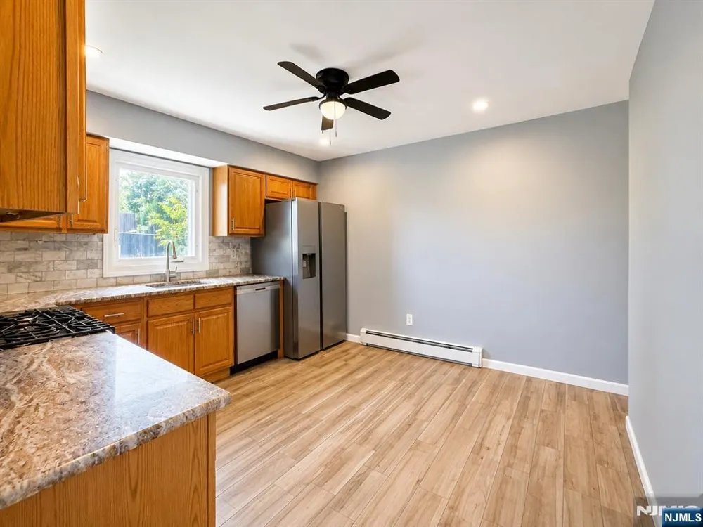 15 Wallace Street Belleville, NJ 07109