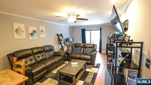 1806 Faulkner Court