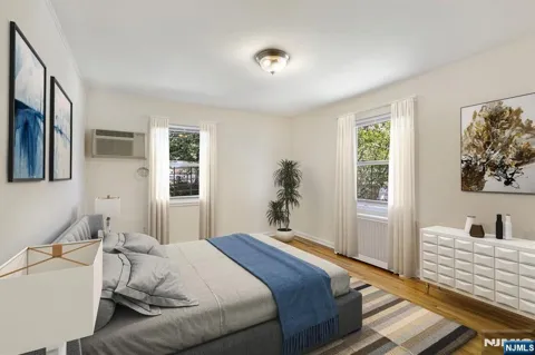 56 Lakeview Avenue