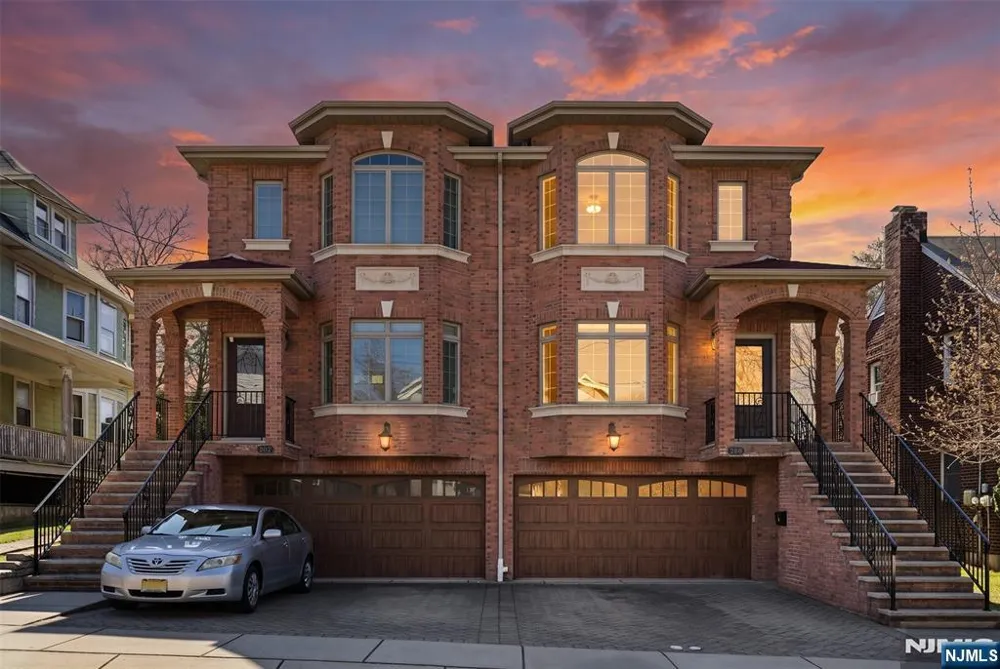 80B Liberty Place Palisades Park, NJ 07650