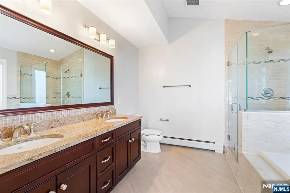 80B Liberty Place Palisades Park, NJ 07650
