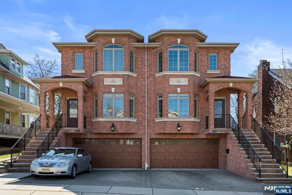 80B Liberty Place Palisades Park, NJ 07650