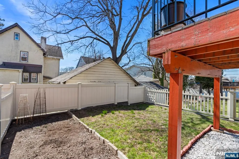 80B Liberty Place Palisades Park, NJ 07650