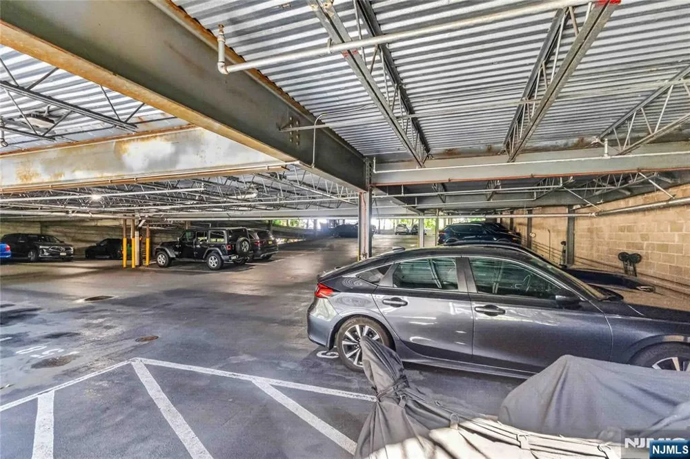 518 Gregory Avenue A221 Weehawken, NJ 07086
