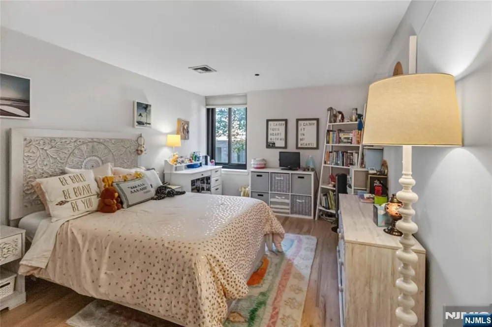 518 Gregory Avenue A221 Weehawken, NJ 07086