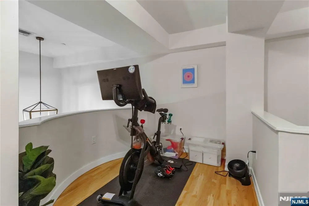 518 Gregory Avenue A221 Weehawken, NJ 07086