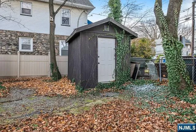 10 W Prospect Street 2 Waldwick, NJ 07463