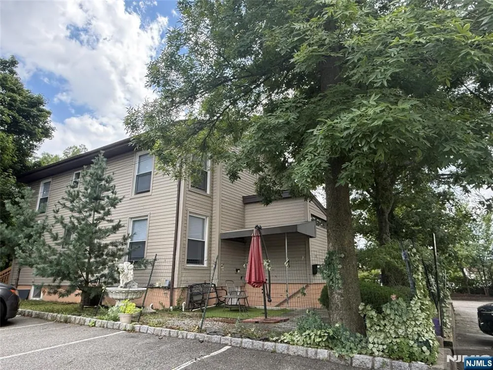 12 Sylvan Avenue Englewood Cliffs, NJ 07632