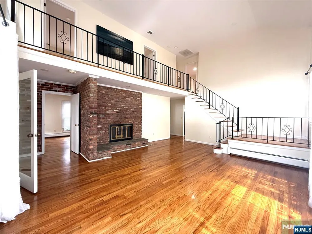 12 Sylvan Avenue Englewood Cliffs, NJ 07632