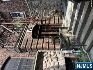 275 Engle D2 Englewood, NJ 07631