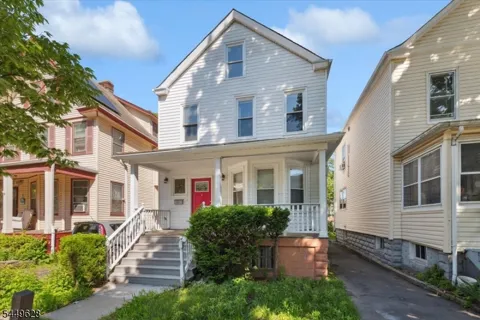 227 Waverly Pl