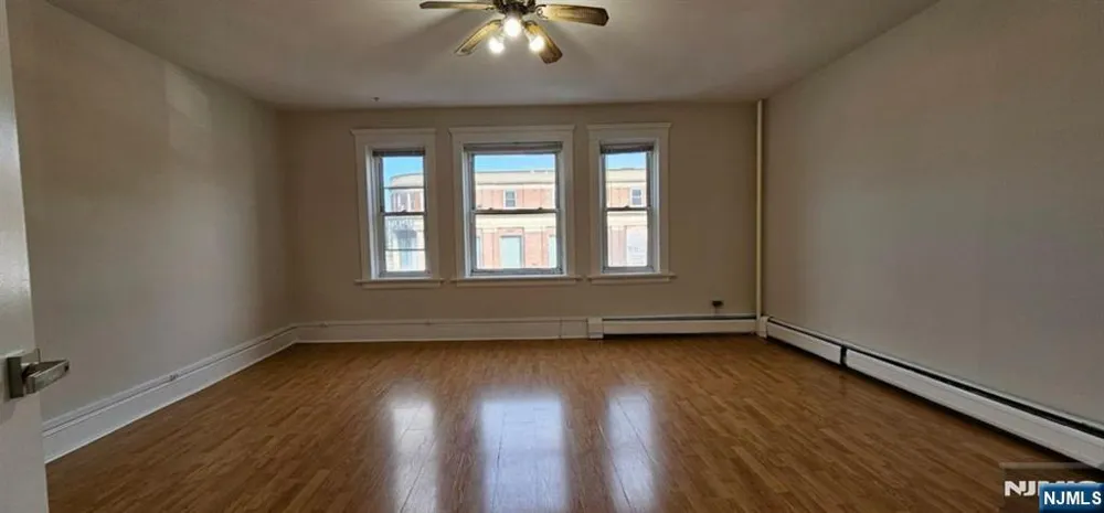 502 Broad Avenue Ridgefield, NJ 07657