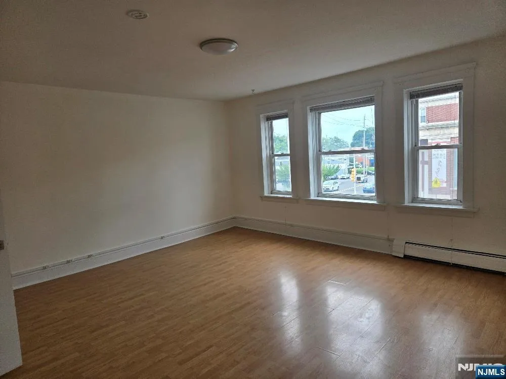502 Broad Avenue Ridgefield, NJ 07657