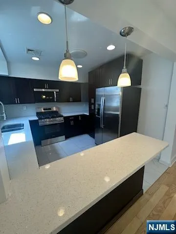 233 68th Street Guttenberg, NJ 07093