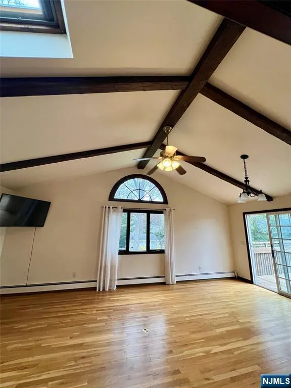 161 McKinley Place Ridgewood, NJ 07450