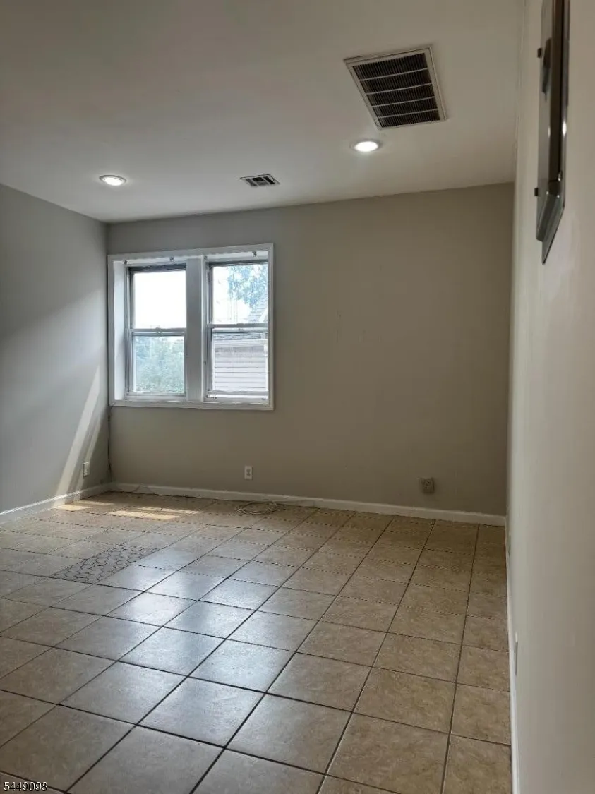 109 Irene St #1 Unit 1 Linden City, NJ 07036