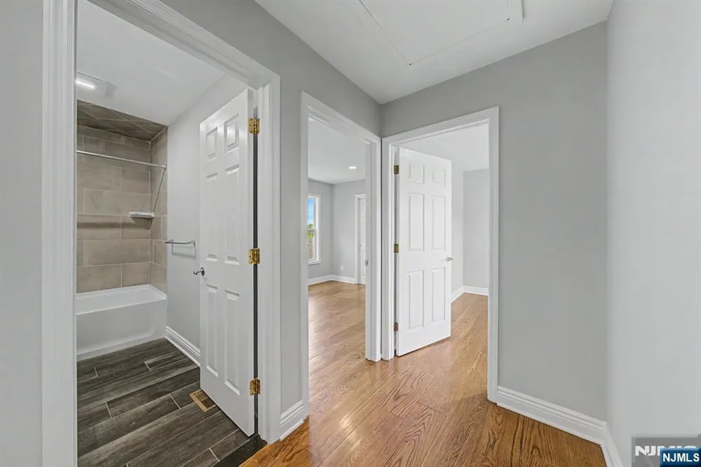 4 Michael Court Hamburg, NJ 07419