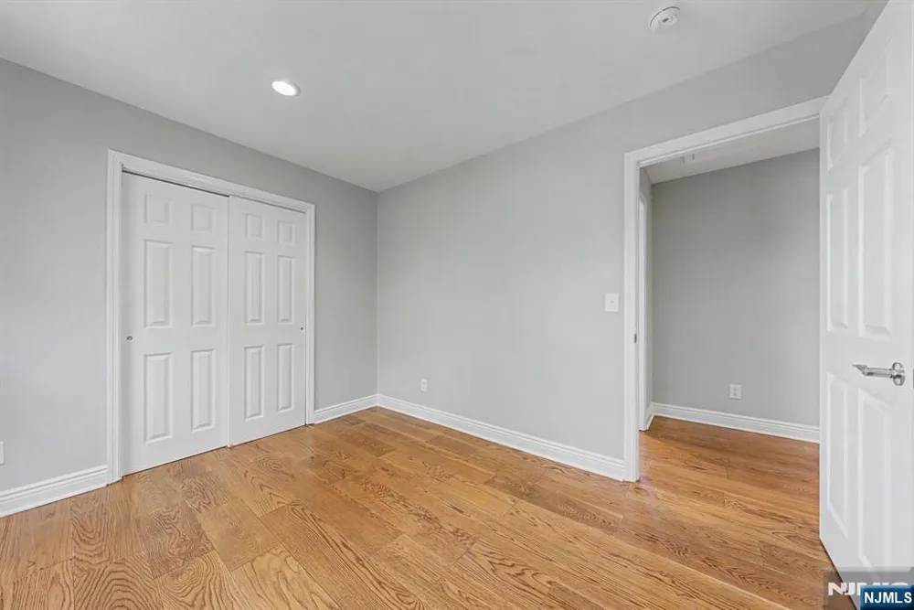 4 Michael Court Hamburg, NJ 07419