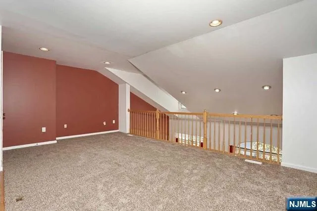 261 Riverwalk Way Q174 Clifton, NJ 07014
