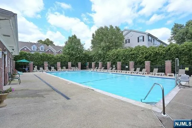 261 Riverwalk Way Q174 Clifton, NJ 07014