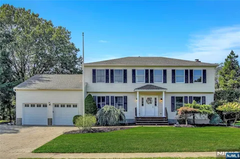 6 Meester Street