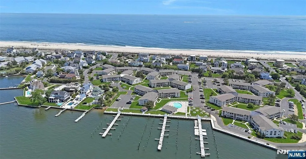 34 Wharfside Drive Monmouth Beach, NJ 07750