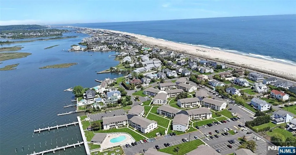 34 Wharfside Drive Monmouth Beach, NJ 07750