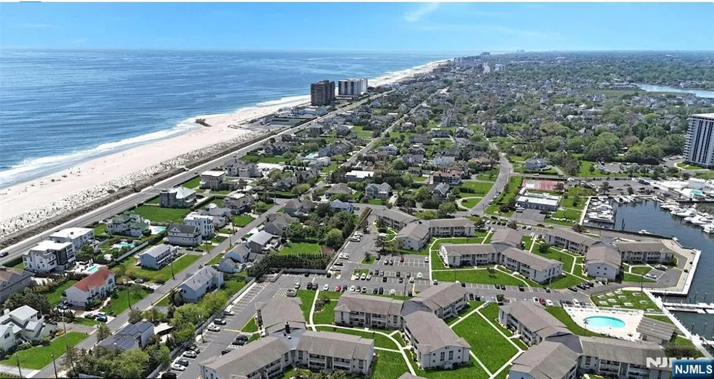 34 Wharfside Drive Monmouth Beach, NJ 07750