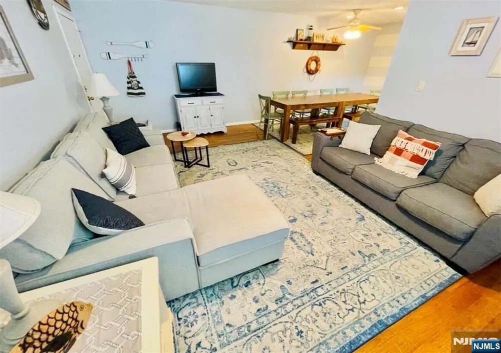 34 Wharfside Drive Monmouth Beach, NJ 07750